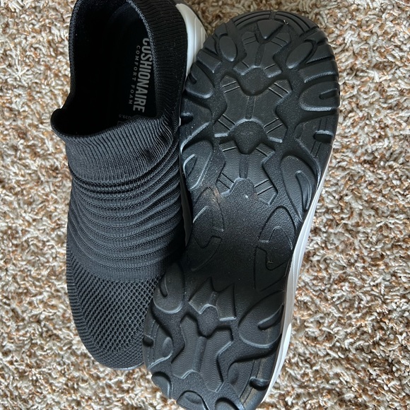 Perfect Walking Slip On Tennis Shoe - Picture 6 of 7